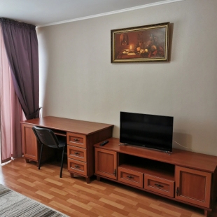 Фотография квартиры Квартира 1-к в самом центре с видом на сквер