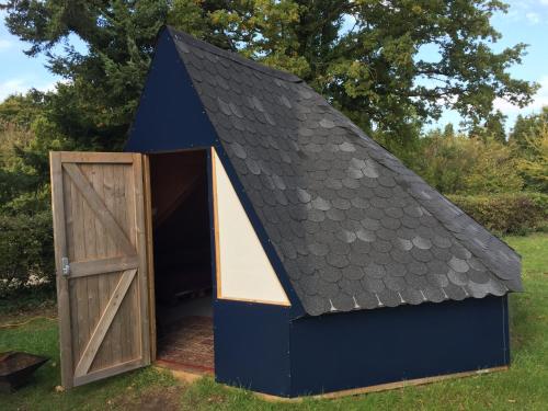 Фотография базы отдыха Bell Tent Glamping