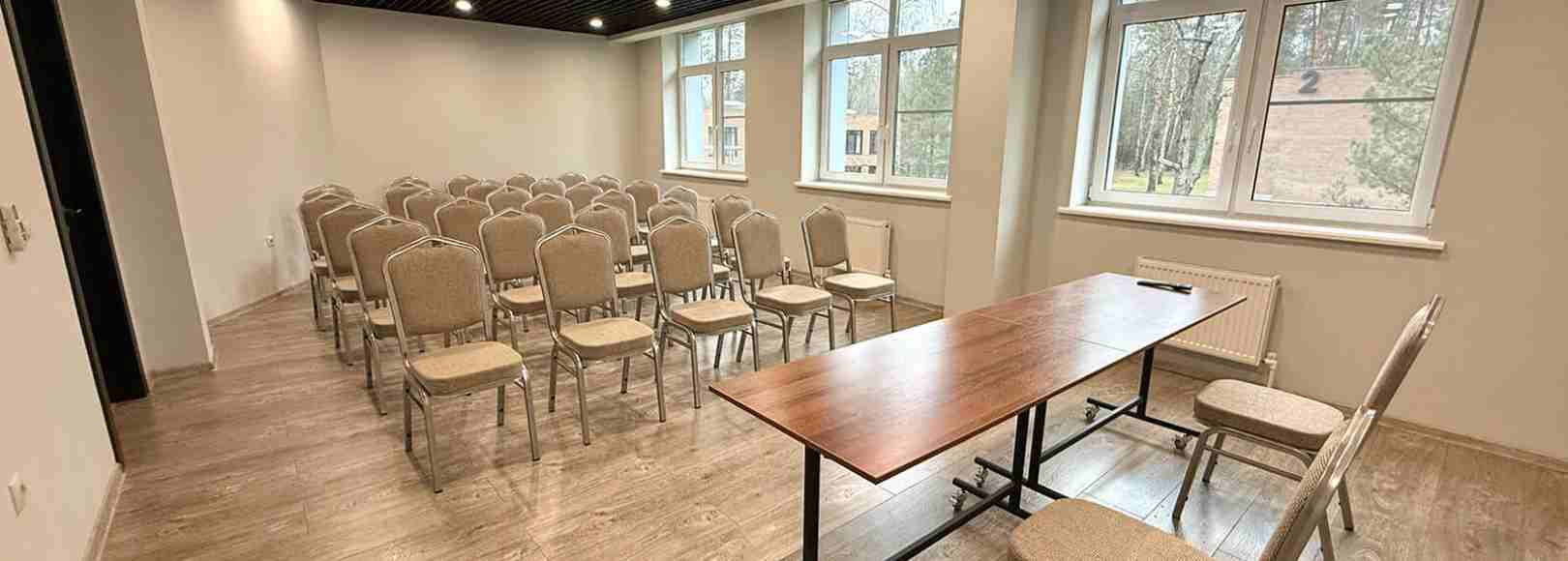 Фотография конференц-зала Зал Рябина