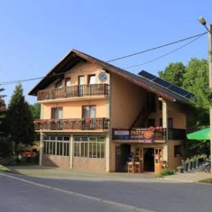 Фотографии гостевого дома 
            Apartments and rooms with parking space Donje Taboriste, Plitvice - 17486