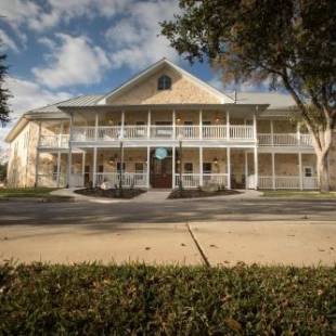 Фотографии гостиницы
Gruene River Hotel & Retreat