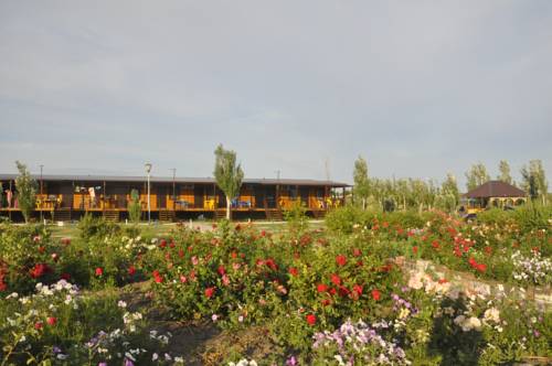 Фотографии базы отдыха 
            Салют