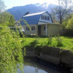 Фотография гостевого дома уДАЧА