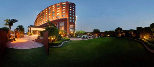 Фотографии гостиницы 
            Radisson Blu MBD Hotel Noida