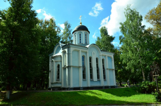 Фотографии храма 
            Скорбященская церковь-памятник