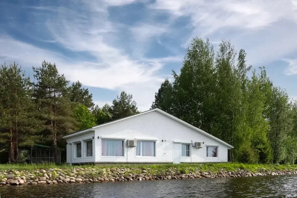 Фотография Коттеджа Частный дом Дом на реке