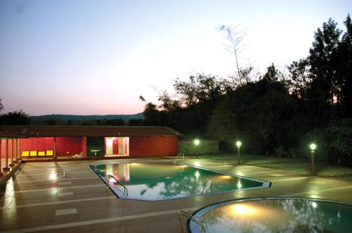 Фотография гостиницы MC Resort Wildlife Resort Bandipur