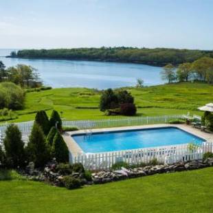 Фотографии мини отеля
Strawberry Hill Seaside Inn