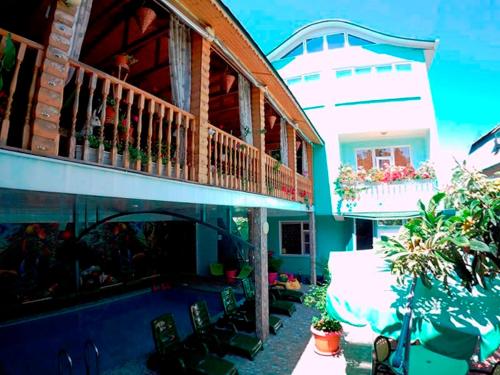 Фотография гостевого дома Изумрудный