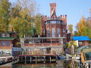 Фотография гостиницы Замок на озере Увильды