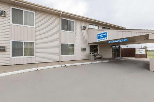 Фотография гостиницы Rodeway Inn Grand Island