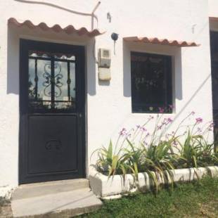 Фотографии гостевого дома
Cabaña la Aldea