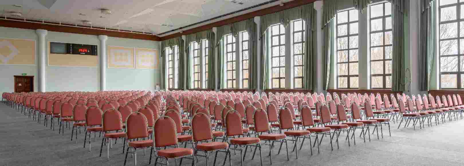 Фотография конференц-зала Колизей