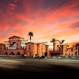 Фотографии гостиницы
Silver Sevens Hotel & Casino