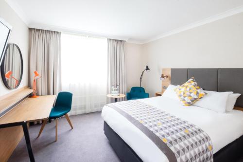 Фотография гостиницы Holiday Inn High Wycombe M40, Jct.4, an IHG Hotel