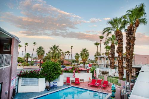 Фотография мини отеля Inn at Palm Springs