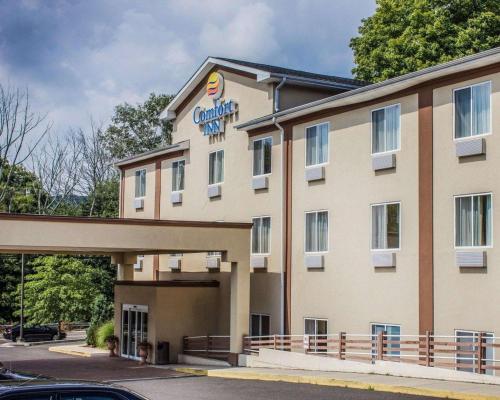 Фотография гостиницы Comfort Inn Naugatuck - Waterbury