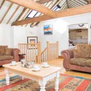 Фотографии гостевого дома
The Stables