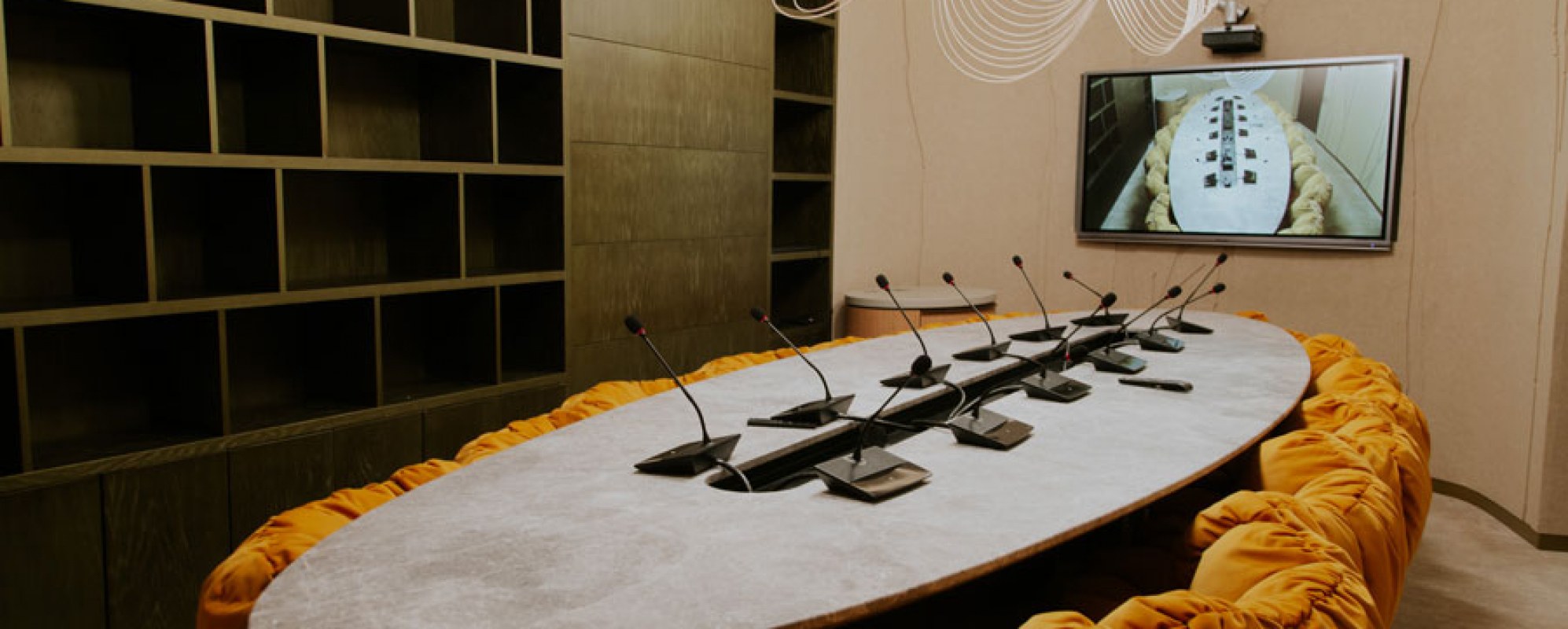 Фотографии комнаты для переговоров Аллиум