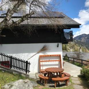 Фотографии гостевого дома 
            Tschuggen 61