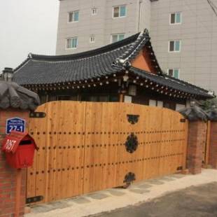 Фотографии гостевого дома 
            Dasomchae Hanok stay