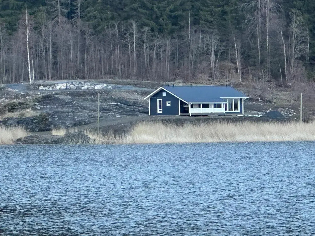 Фотография Коттеджа Частный дом Коттедж с видом на озеро