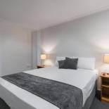 Фотография мотеля Cosmopolitan Motel & Serviced Apartments