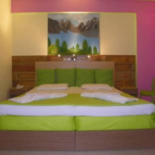 Фотографии гостиницы 
            Mirabelle Hotel