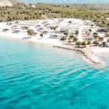 Фотография базы отдыха BUQEZ ECO RESORT - Beach Villa 28 - Directly by beach