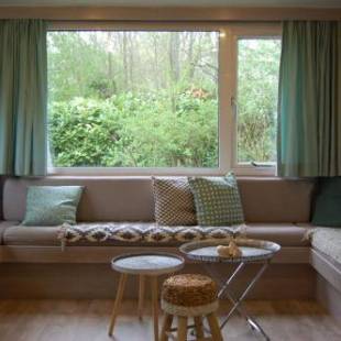 Фотографии гостевого дома
Vakantieverblijf op een uniek landgoed bij zee