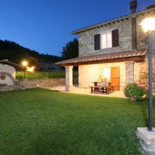 Фотографии базы отдыха 
            Agriturismo Caiburroni