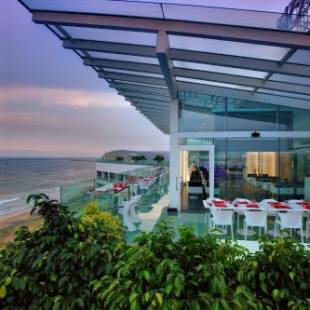 Фотография гостиницы Novotel Visakhapatnam Varun Beach