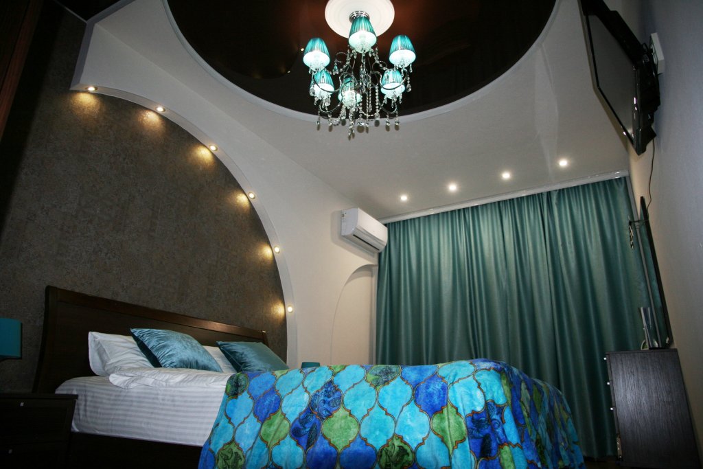 Фотография квартиры Апартаменты Люкс Парижской Комуны 40