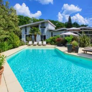 Фотографии мини отеля
B&B La Closerie 33