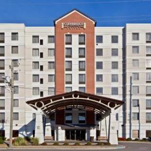 Фотографии гостиницы 
            Staybridge Suites Indianapolis Downtown-Convention Center, an IHG Hotel