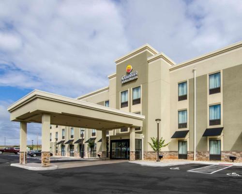 Фотография гостиницы Comfort Inn & Suites Lynchburg Airport - University Area