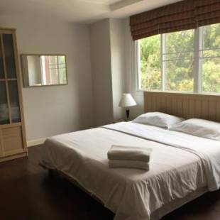 Фотографии апарт отеля
Jomtien Beach Penthouses Condo