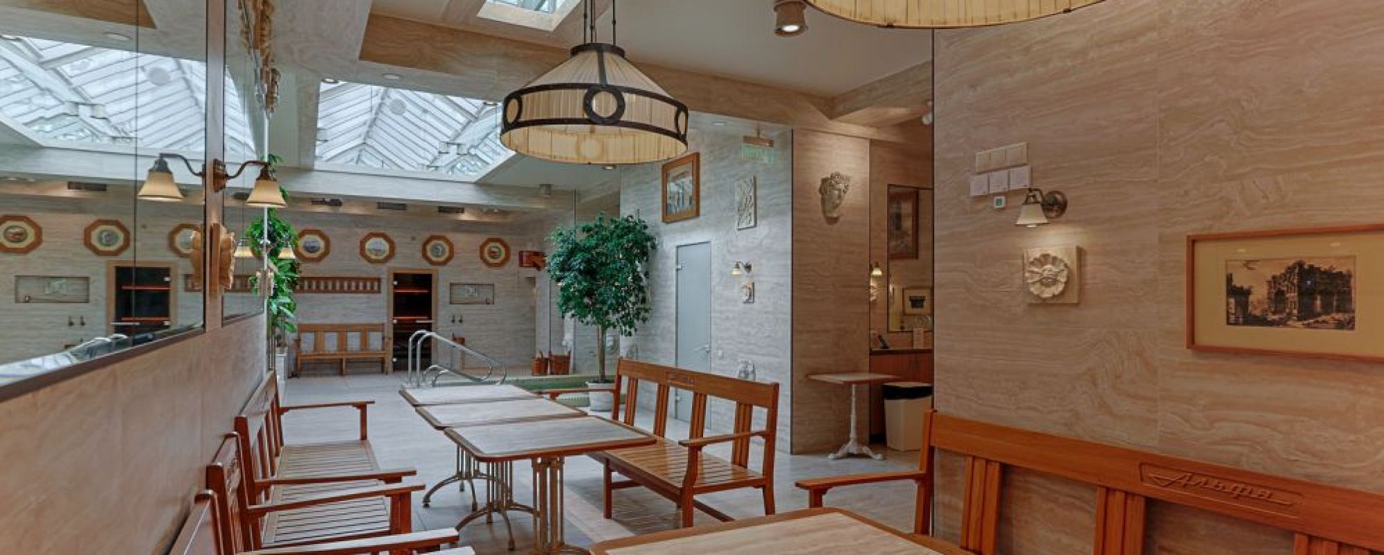 Фотографии банкетного зала Зал «Римские термы»