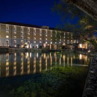 Фотография гостиницы Hydrama Grand Hotel