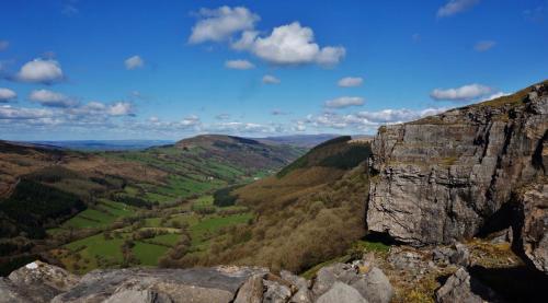 Фотография гостевого дома Wales' Highest Village - The Chartist Cottage - Trefil