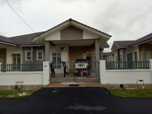 Фотография гостевого дома Zara Homestay