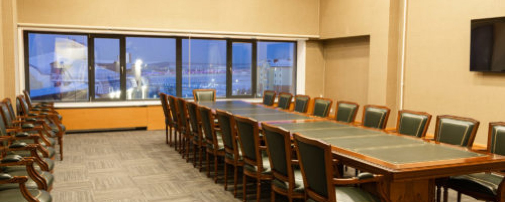 Фотографии конференц-зала Пресс-центр Культурно-делового центра