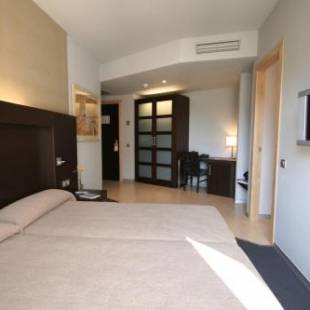 Фотографии гостиницы
Hotel Madanis