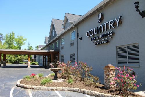 Фотография гостиницы Country Inn & Suites by Radisson, Charlotte I-85 Airport, NC