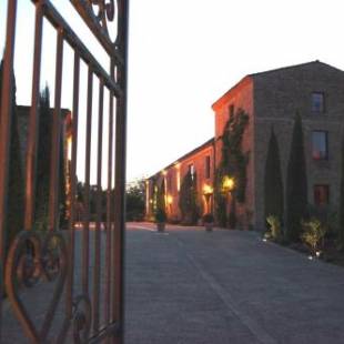 Фотографии гостиницы
Hôtel La Villa Romaine