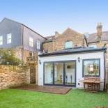 Фотография гостевого дома Grand Victorian House, Parking & River Walks