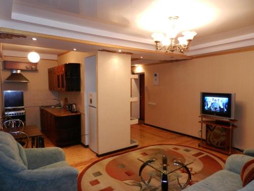 Фотографии квартиры 
            2-room Luxury Apartment on Tsentralnyi Boulevard 3, by GrandHome