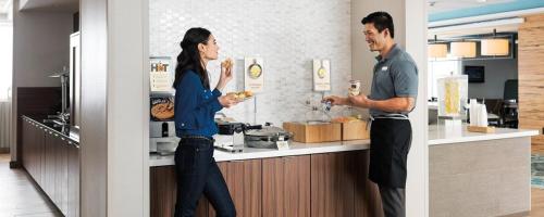 Фотографии гостиницы 
            Fairfield Inn & Suites by Marriott Greenville Spartanburg/Duncan