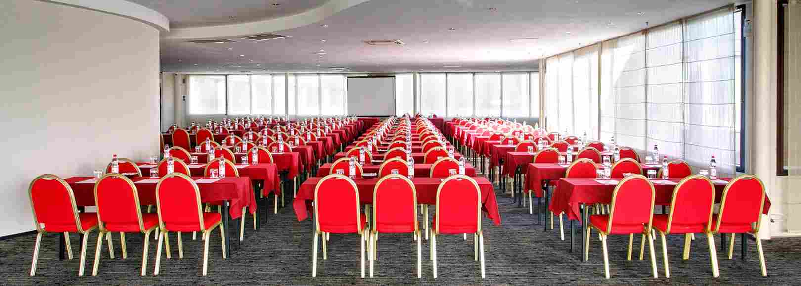 Фотография конференц-зала Ангара