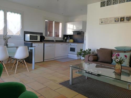 Фотография гостевого дома Les Charmettes de la Côte - Entre mer et montagne